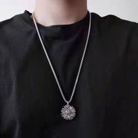 Casual Chrysanthemum Stainless Steel Alloy Silver Plated Unisex Pendant Necklace main image 3