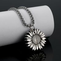 Casual Chrysanthemum Stainless Steel Alloy Silver Plated Unisex Pendant Necklace main image 6