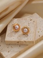 1 Pair Casual Elegant Geometric Inlay Artificial Pearl Copper Pearl 18k Gold Plated Ear Studs main image 6