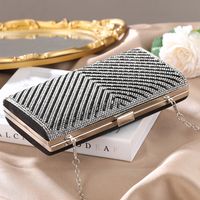 Women's Polyester Stripe Vintage Style Square Magnetic Buckle Evening Bag main image 3
