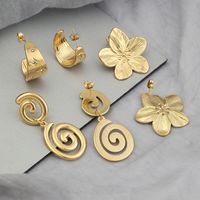 1 Pair IG Style Simple Style C Shape Flower Plating Inlay Stainless Steel Pearl Zircon 18K Gold Plated Drop Earrings Ear Studs main image 3