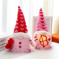 Simple Style Classic Style Color Block Heart Shape Cloth Ornaments main image 3