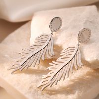 1 Pair Roman Style Commute Leaves Plating 304 Stainless Steel 18K Gold Plated Drop Earrings main image 5
