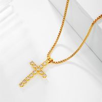 Elegant Luxurious Bridal Cross Copper Plating Inlay Zircon 18k Gold Plated Pendant Necklace sku image 1