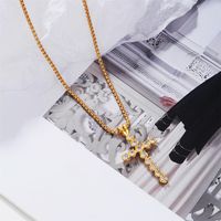 Elegant Luxurious Bridal Cross Copper Plating Inlay Zircon 18k Gold Plated Pendant Necklace main image 6