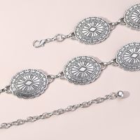 Ethnic Style Classic Style Korean Style Oval Carving Zinc Alloy Silver Plated Women's Waist Chain main image 3
