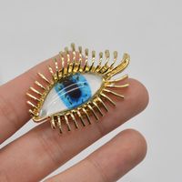 Funny Eye Alloy Plating Women's Brooches 1 Piece main image 4