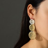 1 Pair Simple Style Irregular Round Plating Hollow Out 304 Stainless Steel Titanium Steel 18K Gold Plated Drop Earrings main image 3