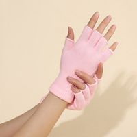 Women's Classic Style Solid Color Gloves 1 Pair main image 2