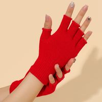Women's Classic Style Solid Color Gloves 1 Pair main image 3
