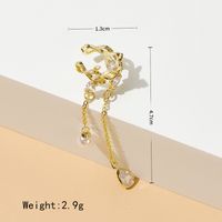 1 Piece Ig Style Simple Style Leaves Water Droplets Inlay Copper Artificial Pearls Diamond Ear Cuffs main image 2