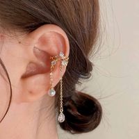 1 Piece Ig Style Simple Style Leaves Water Droplets Inlay Copper Artificial Pearls Diamond Ear Cuffs main image 3