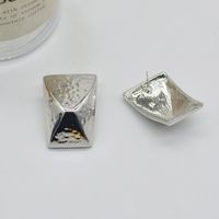1 Pair Retro Quadrilateral Plating Alloy 14k Gold Plated Ear Studs main image 4