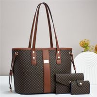 Women's Large Pu Leather Color Block Vintage Style Classic Style Bucket Zipper Shoulder Bag main image 3