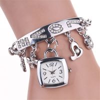 Classic Style Solid Color Hook Quartz Women's Watches sku image 2