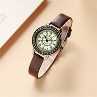 Vintage Style Color Block Buckle Quartz Women's Watches main image 1