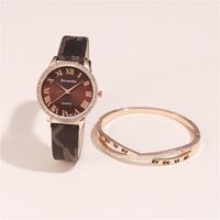 Elegant Glam Geometric Buckle Quartz Women's Watches sku image 1