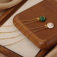 Casual Elegant Simple Style Color Block Malachite Shell Titanium Steel Plating Inlay Malachite Shell 18k Gold Plated Women's Pendant Necklace main image 7
