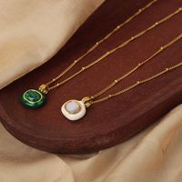 Casual Elegant Simple Style Color Block Malachite Shell Titanium Steel Plating Inlay Malachite Shell 18k Gold Plated Women's Pendant Necklace main image 9