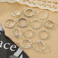 Ig Style Elegant Vintage Style Geometric Alloy Hollow Out Silver Plated Women's Rings main image 3