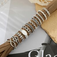 Ig Style Elegant Vintage Style Geometric Alloy Hollow Out Silver Plated Women's Rings main image 4
