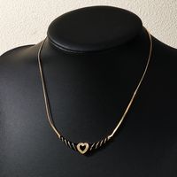 Classic Style Streetwear Commute Heart Shape Alloy Inlay Artificial Diamond Women's Pendant Necklace main image 1