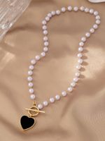Ig Style Elegant Heart Shape Imitation Pearl Toggle Beaded Women's Pendant Necklace main image 4
