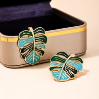 1 Pair Simple Style Leaf Enamel Alloy Zinc Ear Studs main image 3