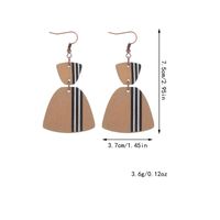 1 Pair Simple Style Heart Shape Wood Drop Earrings sku image 2