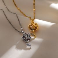 Romantic Sweet Flower Copper Plating Hollow Out Inlay Zircon 18k Gold Plated Pendant Necklace main image 4