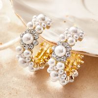 1 Pair Elegant Simple Style C Shape Inlay Alloy Artificial Pearls Earrings sku image 1