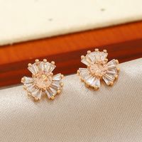 1 Pair Classic Style Round Plating Inlay Alloy Rhinestones Gold Plated Ear Studs main image 8