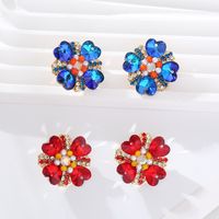 1 Paire Élégant Luxueux Forme De Cœur Fleur Placage Incruster Alliage Strass Verre Plaqué Or Boucles D'oreilles main image 1