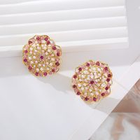 1 Pair Elegant Luxurious Flower Plating Inlay Alloy Artificial Pearls Rhinestones Gold Plated Ear Studs main image 3