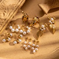 1 Pair Vintage Style Simple Style C Shape Water Droplets Bow Knot Plating Inlay Stainless Steel Pearl Zircon 18k Gold Plated Ear Studs main image 1