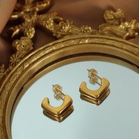 1 Paar Klassisch Klassischer Stil Quadrat Überzug Titan Stahl 18 Karat Vergoldet Ohrringe main image 5