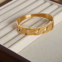 Casual Simple Style Solid Color Titanium Steel Criss Cross Plating 18k Gold Plated Bangle main image 6