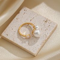 Elegant Classic Style Flower Copper Plating Inlay Freshwater Pearl Zircon 18k Gold Plated Rings main image 6