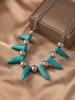 Retro Geometric Alloy Turquoise Beaded Plating Gold Plated Women's Necklace main image 5