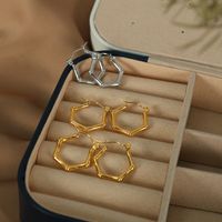 1 Pair Elegant Vintage Style C Shape Bamboo Plating Titanium Steel 18k Gold Plated Hoop Earrings main image 1