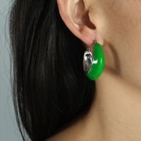 1 Paire Élégant Rétro Forme En U Placage Acier Au Titane Plaqué Or 18k Boucles D'oreilles Cerceau sku image 3