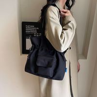 Women's Canvas Solid Color Preppy Style Classic Style Sewing Thread Bucket Zipper Shoulder Bag sku image 1