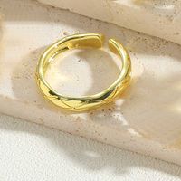 Vintage-stil Einfacher Stil Pendeln Einfarbig Kupfer Überzug Inlay Künstliche Perlen Zirkon 14 Karat Vergoldet Offener Ring sku image 1