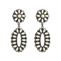 1 Pair Retro Oval Flower Plating Inlay Alloy Turquoise Drop Earrings main image 6