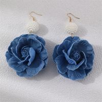 1 Pair Exaggerated Romantic Flower Pearl Three-dimensional Alloy Cloth Drop Earrings Earrings sku image 2