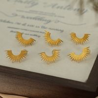 1 Pair Elegant Simple Style C Shape Sun Irregular Plating Titanium Steel 18k Gold Plated Ear Studs main image 3