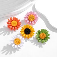 Pastoral Plant Daisy Alloy Women's Corsage Brooches Collar Pin main image 1