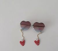 Cute Heart Shape Strawberry Ac Special-shaped Mirror Half Frame Kids Sunglasses sku image 2