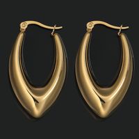 1 Par Estilo Simple Color Sólido Pulido Enchapado Acero Inoxidable Chapados en oro de 18k Pendientes De Aro sku image 1