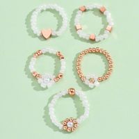 Simple Style Classic Style Flower Artificial Pearl Copper Beaded Women's Rings main image 6